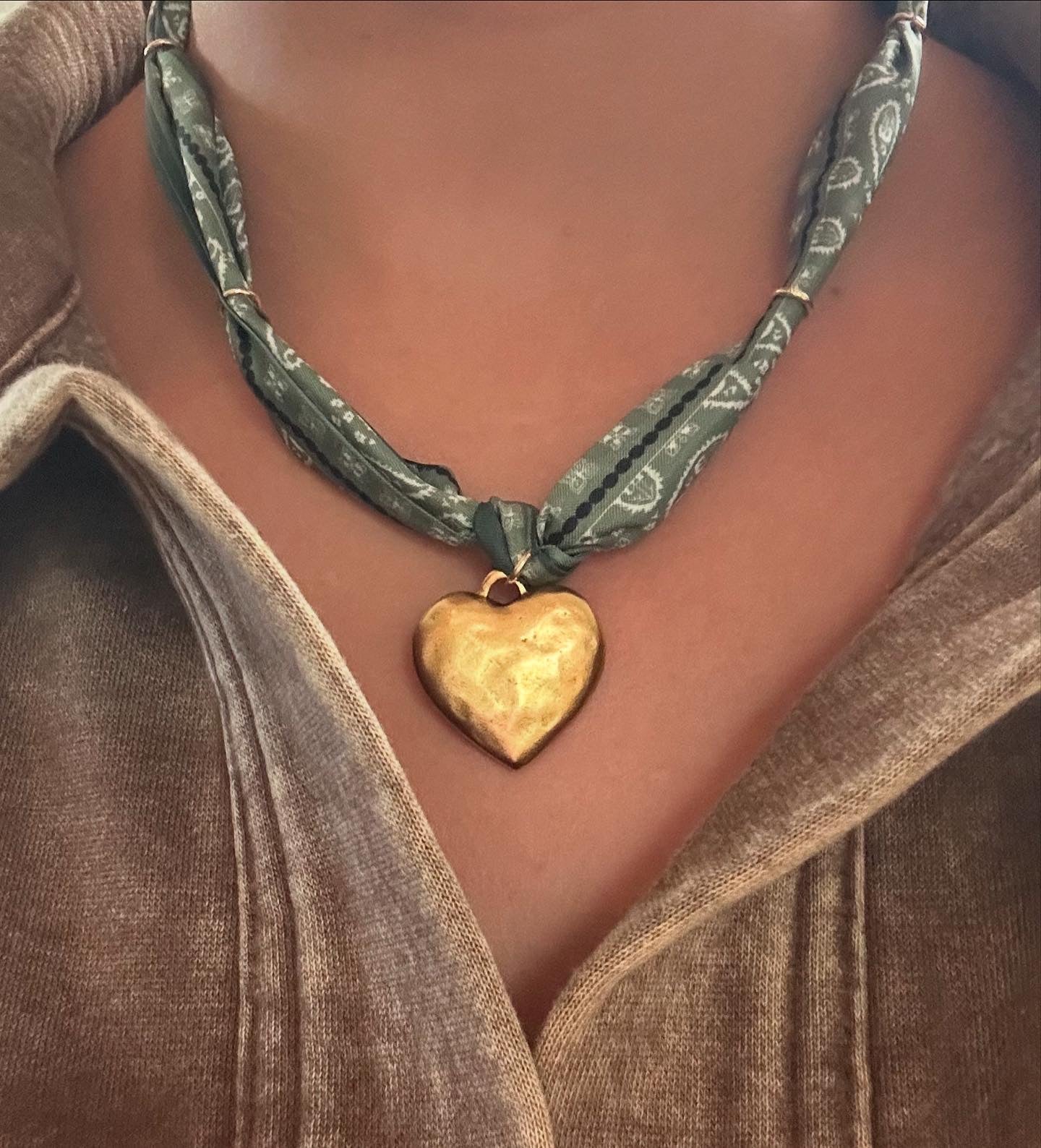 Golden Paisley Green Scarf Necklace