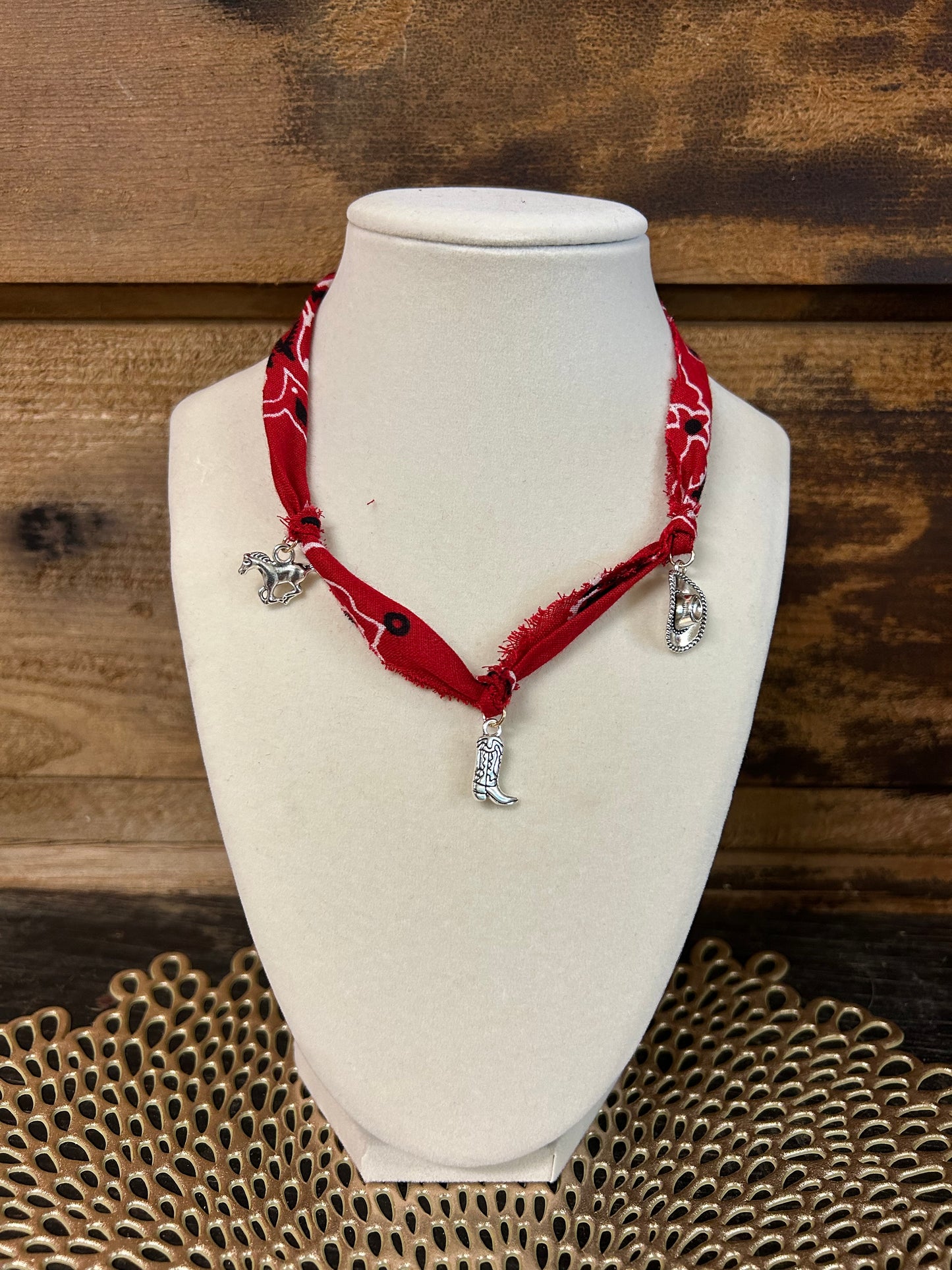 Silversmith Bandana Necklace